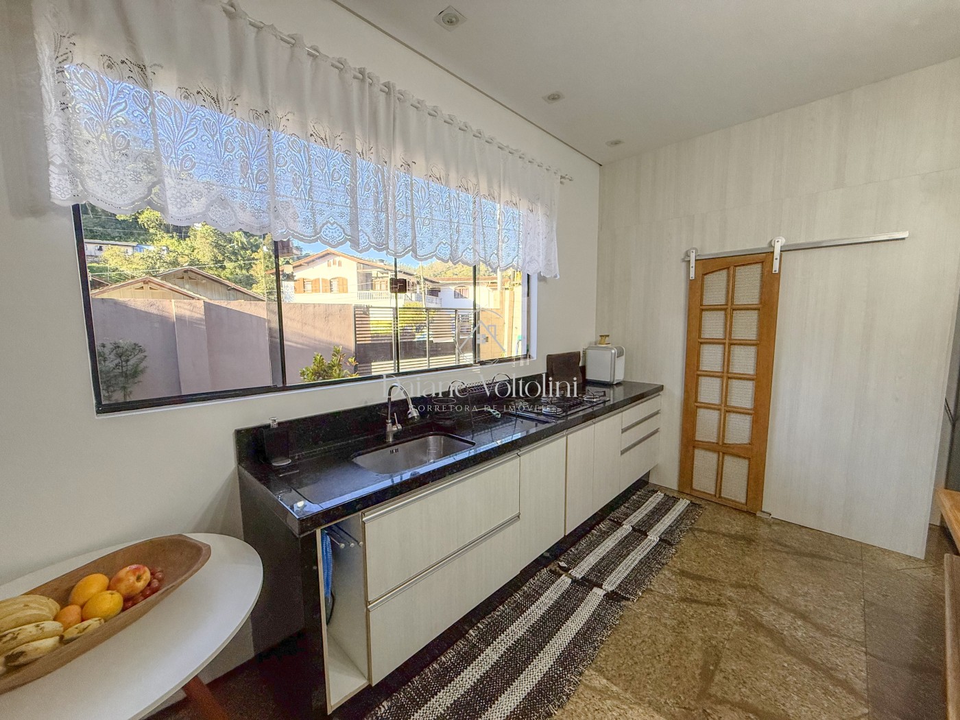 Casa para Venda em Blumenau, Glória, 3 dormitórios, 1 suíte, 3 banheiros, 2 vagas — foto 4