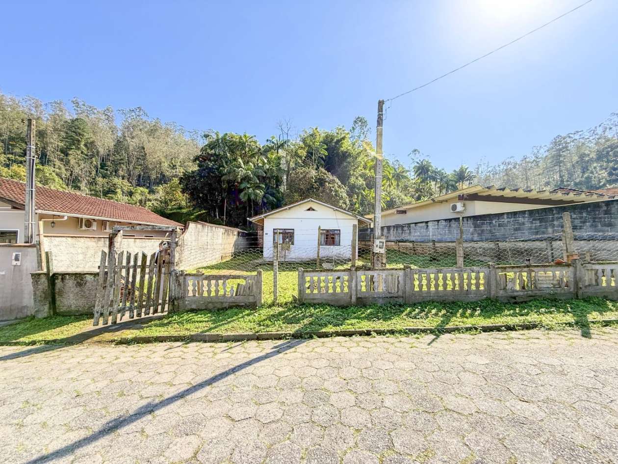 Terreno para Venda em Blumenau, Glória, 2 dormitórios, 1 banheiro — foto 6