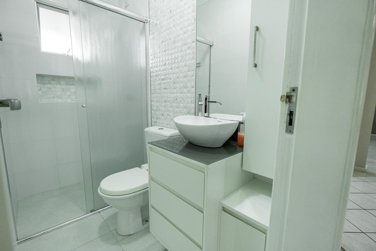 Casa para Venda em Blumenau, Velha Central, 4 dormitórios, 1 suíte, 3 banheiros, 4 vagas — foto 7