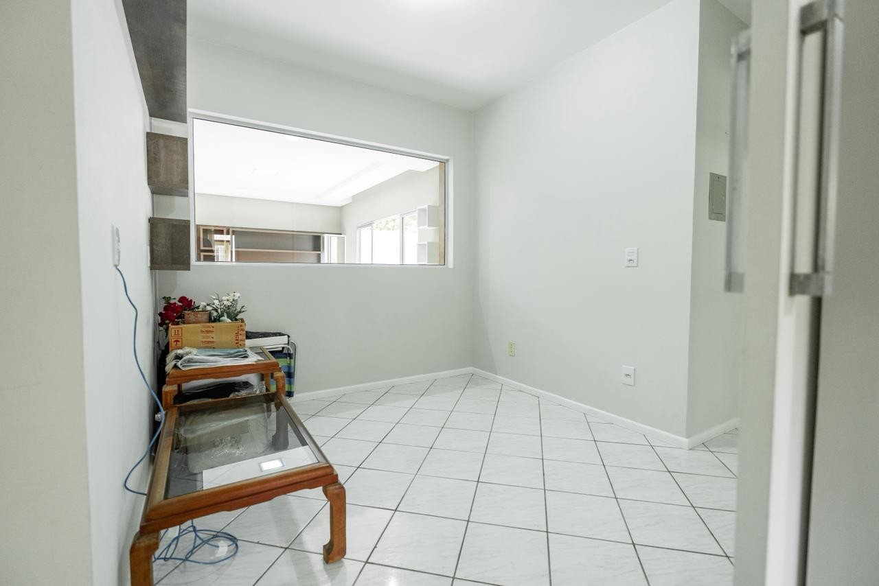 Casa para Venda em Blumenau, Velha Central, 4 dormitórios, 1 suíte, 3 banheiros, 4 vagas — foto 6