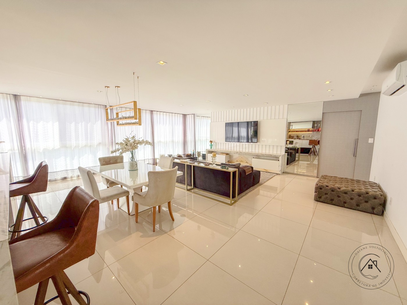 Apartamento para Venda em Blumenau, Vorstadt, 3 dormitórios, 3 suítes, 4 banheiros, 2 vagas — foto 2